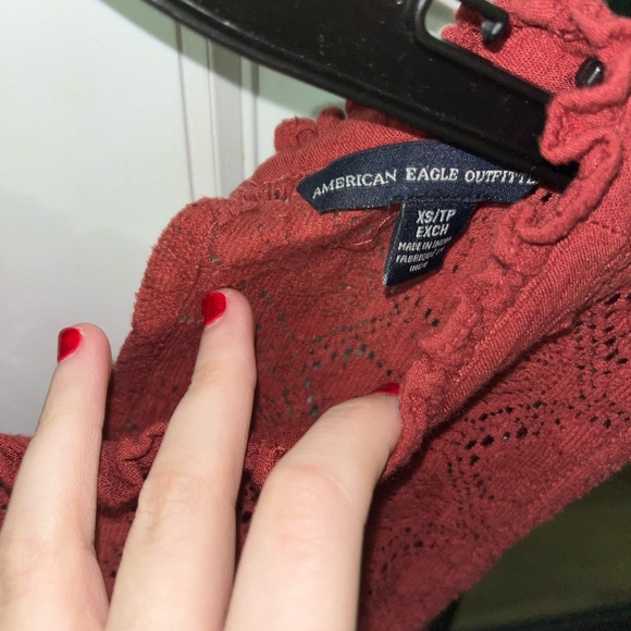 American Eagle Burgundy Tank Top - Picture 2 of 3